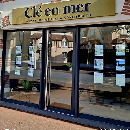 Authentique A Deux Pas De La Plage, Parfait Pour Se Detendre - Fr-1-788-69 Merville-Franceville-Plage