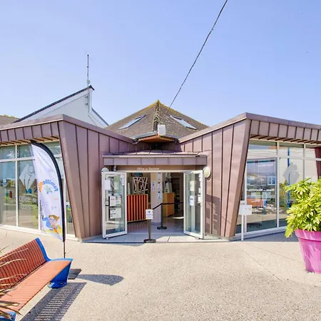 Authentique A Deux Pas De La Plage, Parfait Pour Se Detendre - Fr-1-788-69 * Merville-Franceville-Plage