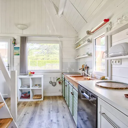 Authentique A Deux Pas De La Plage, Parfait Pour Se Detendre - Fr-1-788-69 *