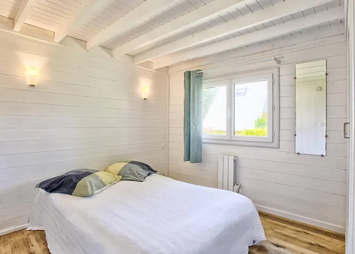 Authentique à Deux Pas De La Plage, Parfait Pour Se Détendre - Fr-1-788-69 Chalet